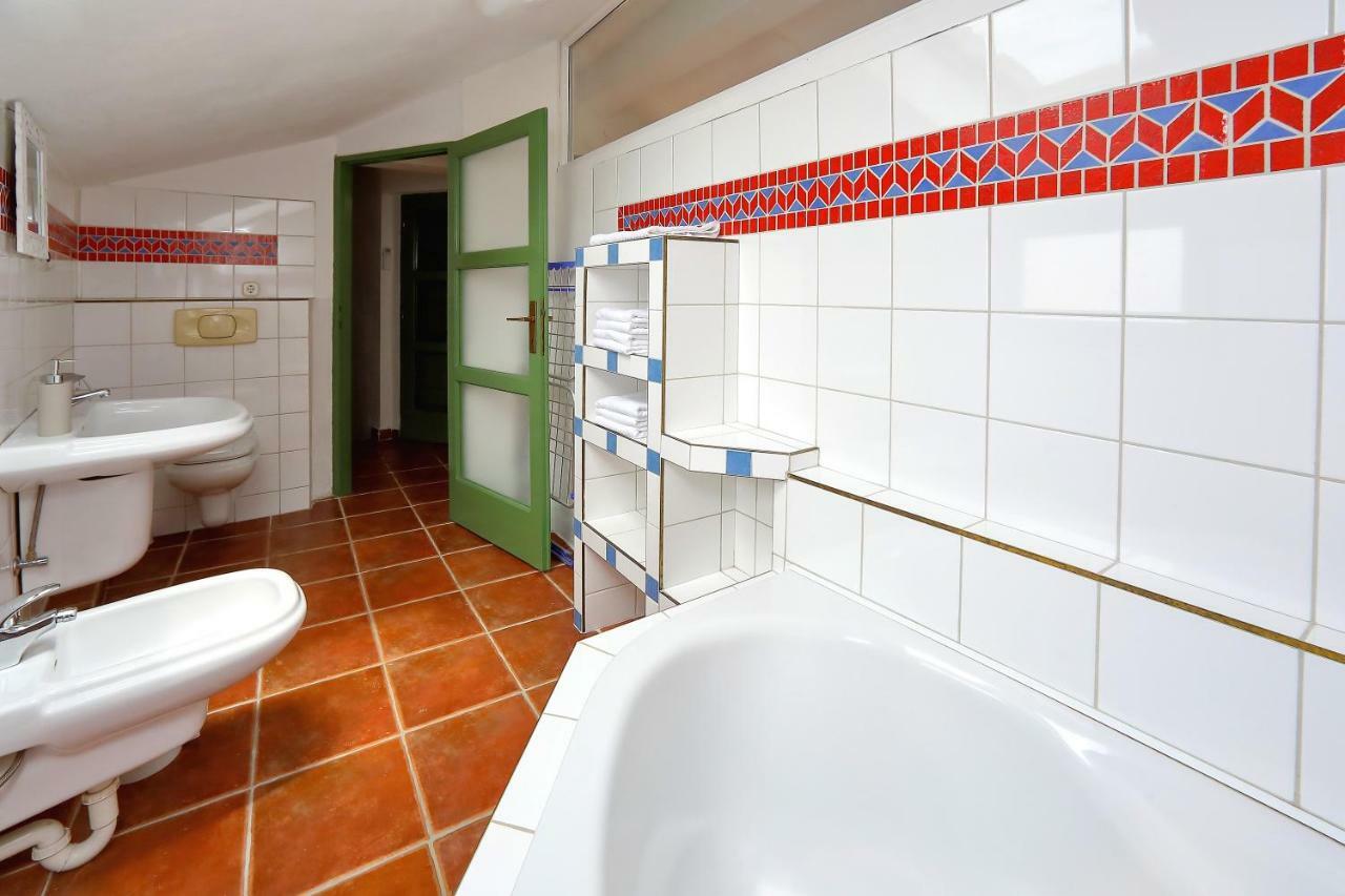 ביבינייה Villa Kamena מראה חיצוני תמונה