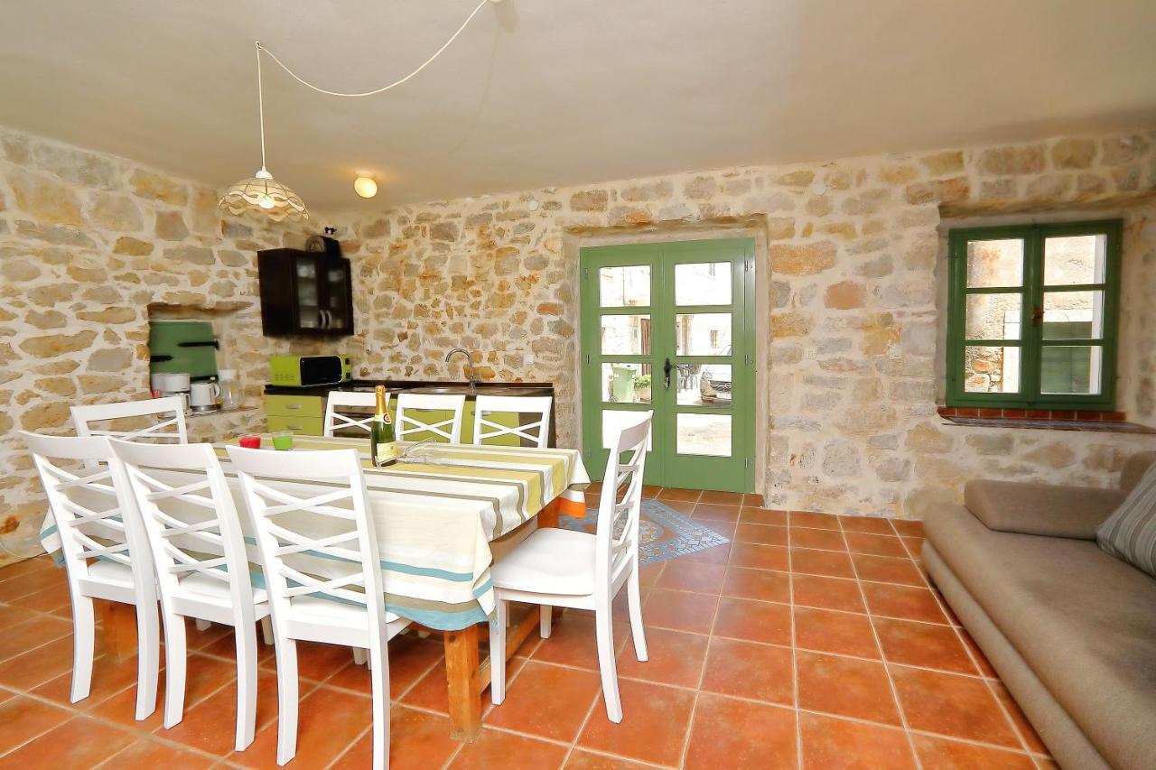 ביבינייה Villa Kamena מראה חיצוני תמונה